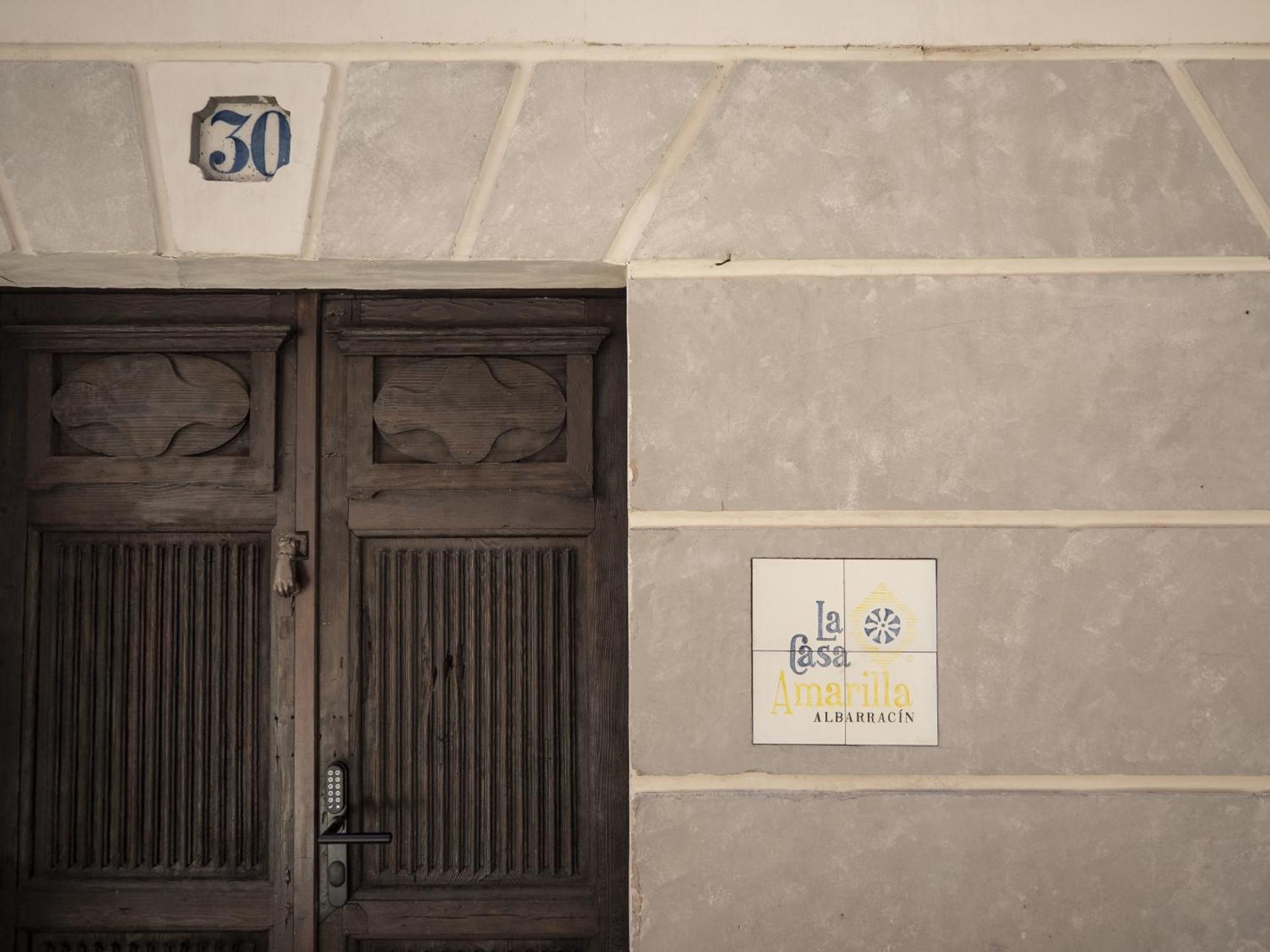 La Casa Amarilla Apartamento Enebro Albarracín Exteriör bild